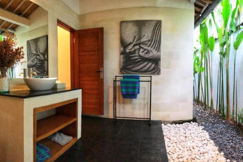 Villa Sayang 1 Seminyak  Luaran gambar